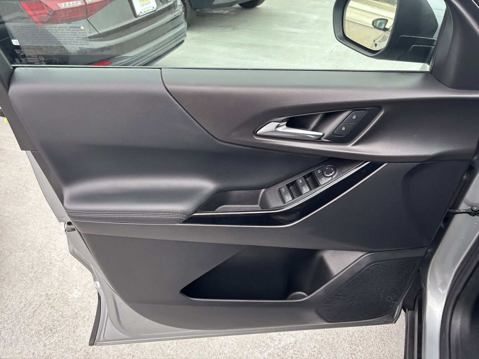 Thumbnail: 2025 Chevrolet Equinox - 20