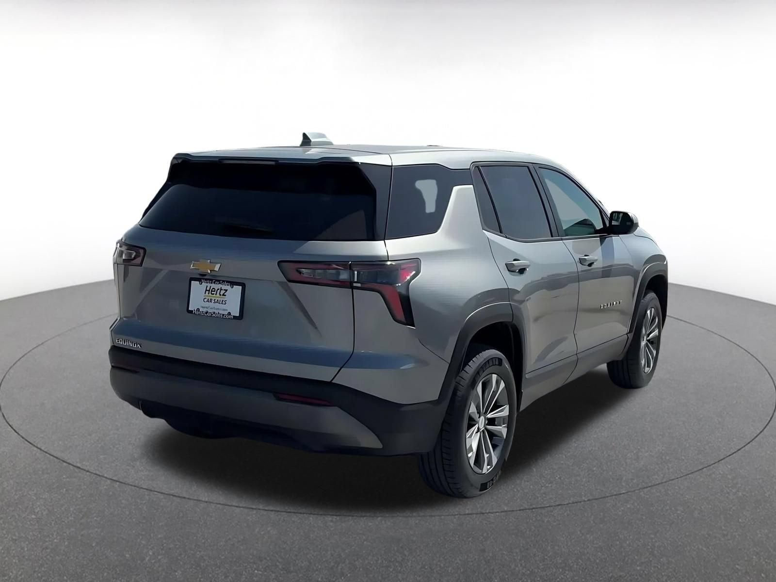 Thumbnail: 2025 Chevrolet Equinox - 13