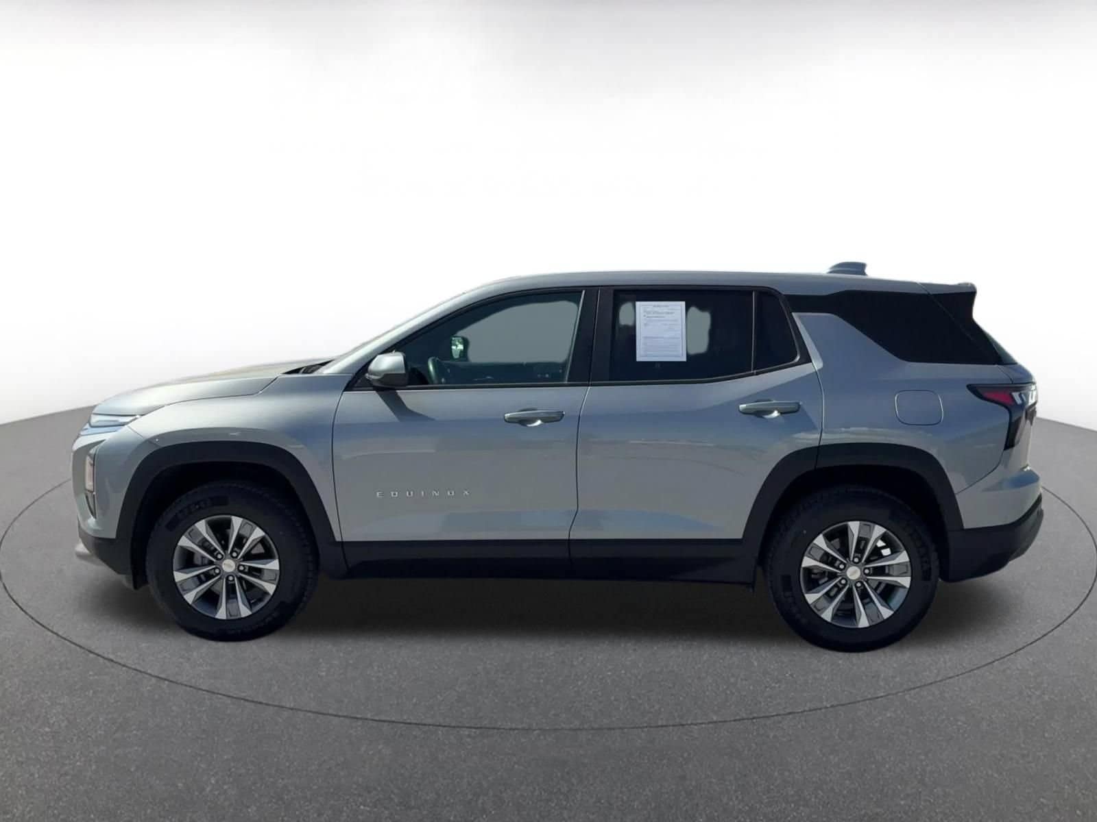 Thumbnail: 2025 Chevrolet Equinox - 8