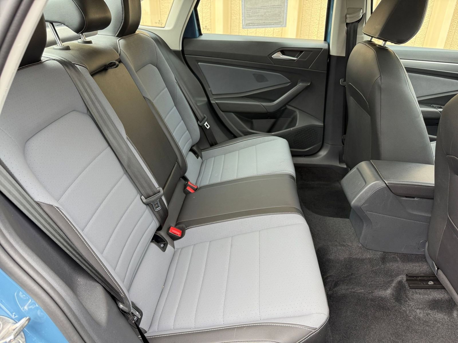 Thumbnail: 2025 Volkswagen Jetta - 24