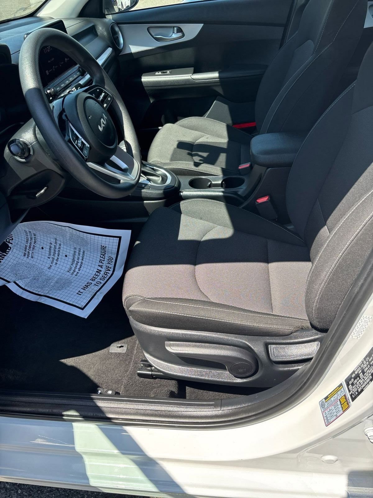 2024 Kia Forte LXS 16