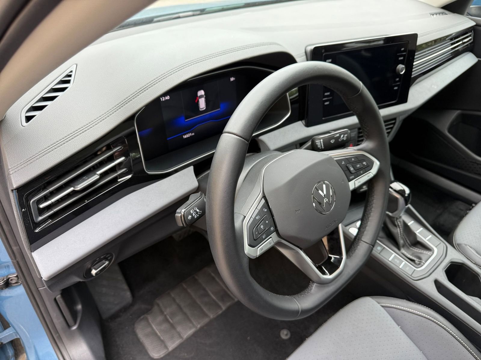 Thumbnail: 2025 Volkswagen Jetta - 33