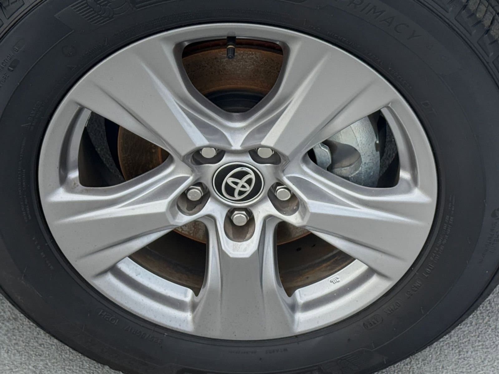 Thumbnail: 2025 Toyota RAV4 - 29