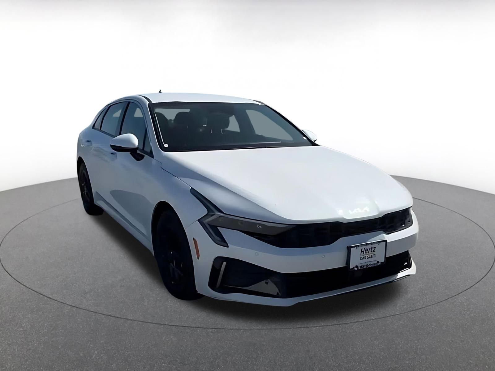 Thumbnail: 2025 Kia K5 - 3