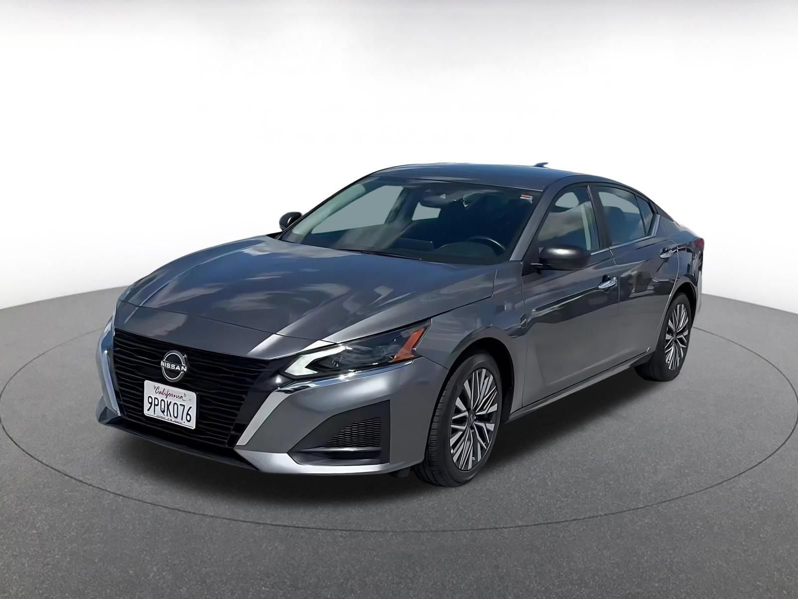 Thumbnail: 2025 Nissan Altima - 6