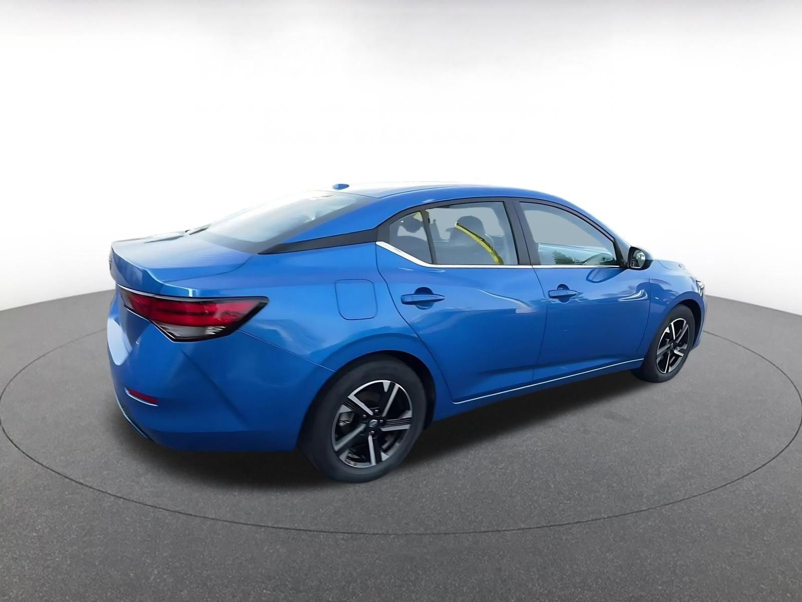 Thumbnail: 2025 Nissan Sentra - 14