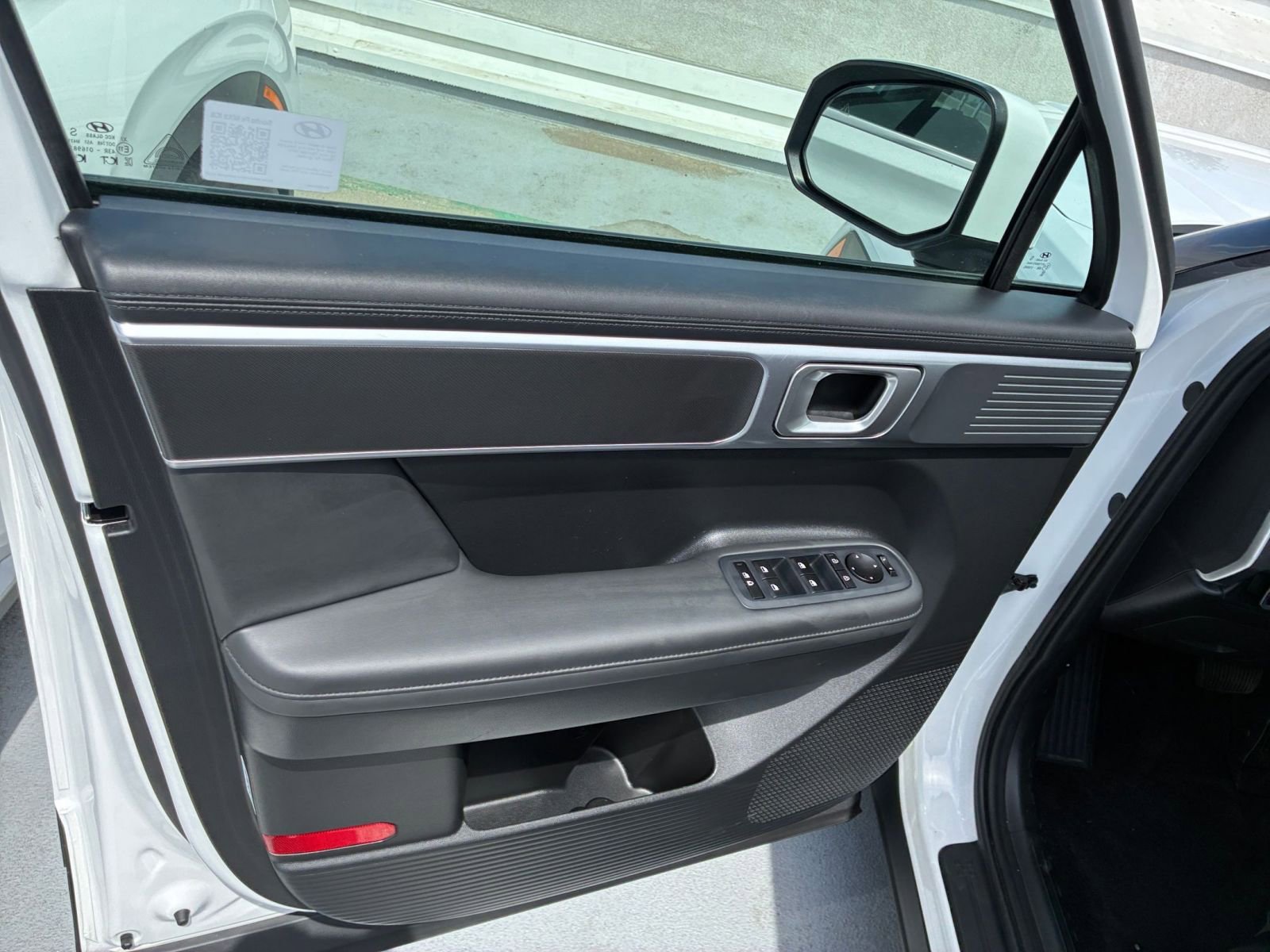 Thumbnail: 2025 Hyundai Santa Fe - 18