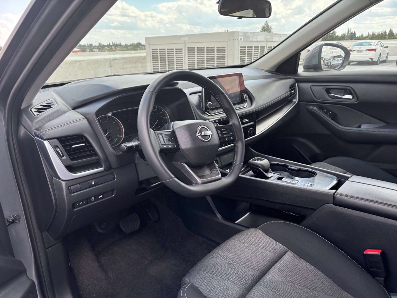 Thumbnail: 2025 Nissan Rogue - 35