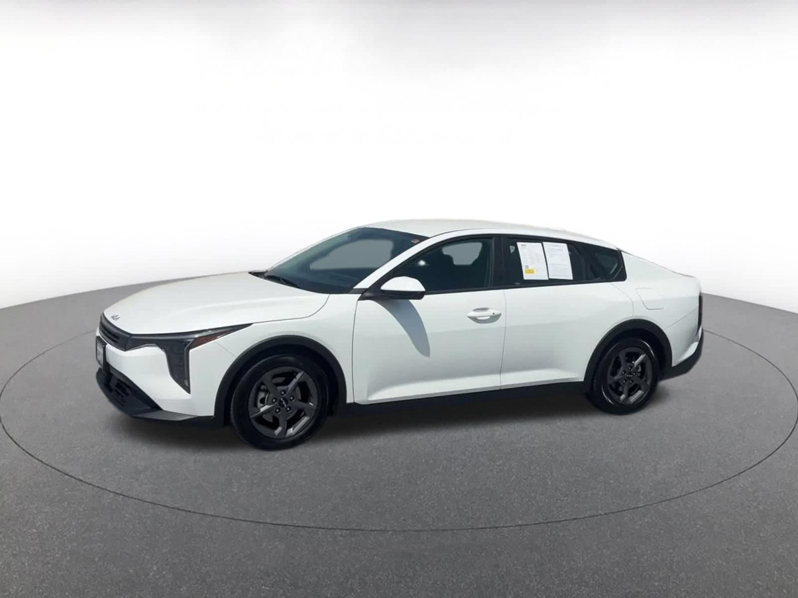 Thumbnail: 2025 Kia K4 - 9