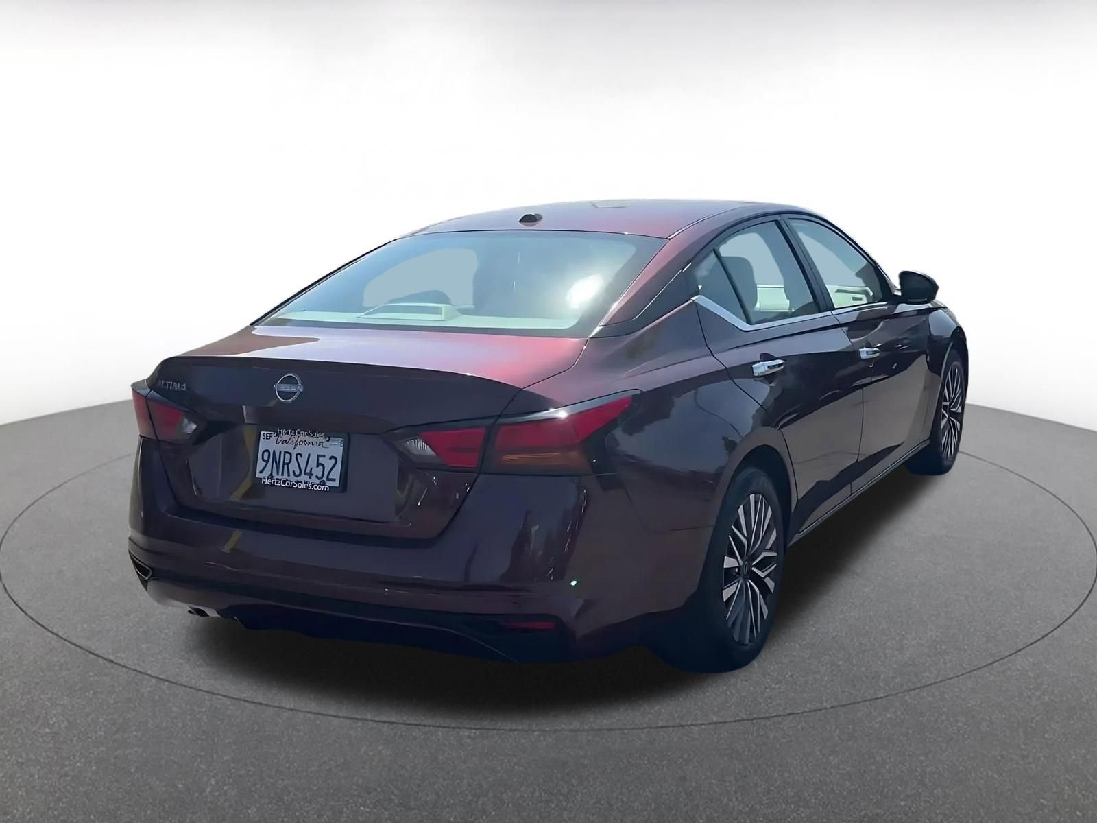 Thumbnail: 2025 Nissan Altima - 14