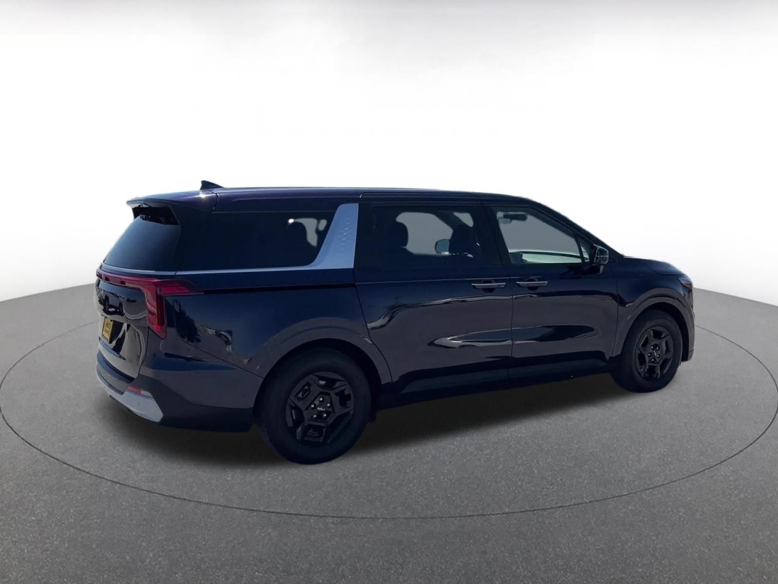 Thumbnail: 2026 Kia Carnival - 15