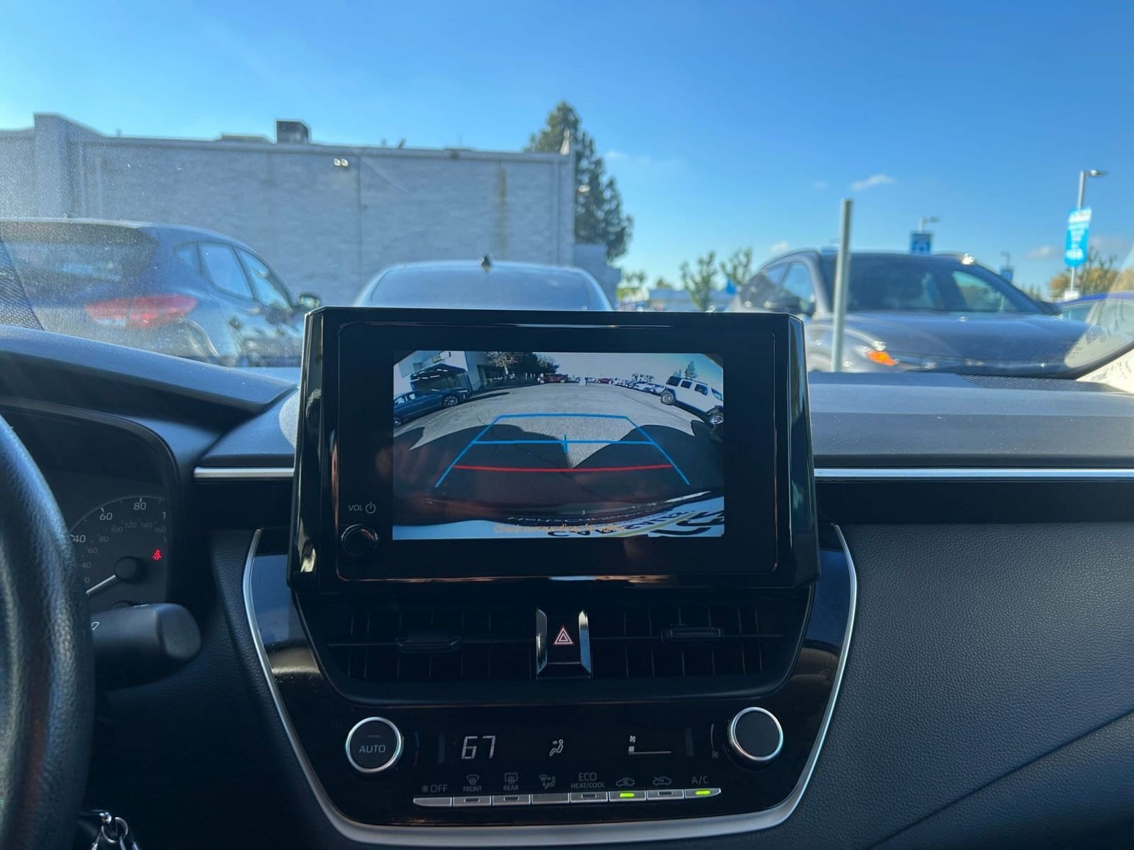 Thumbnail: 2025 Toyota Corolla - 17