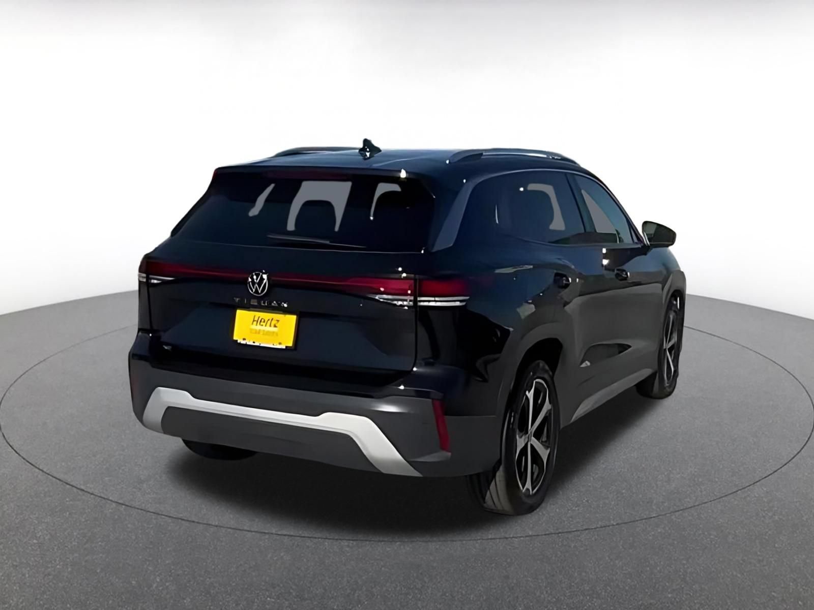 Thumbnail: 2026 Volkswagen Tiguan - 14