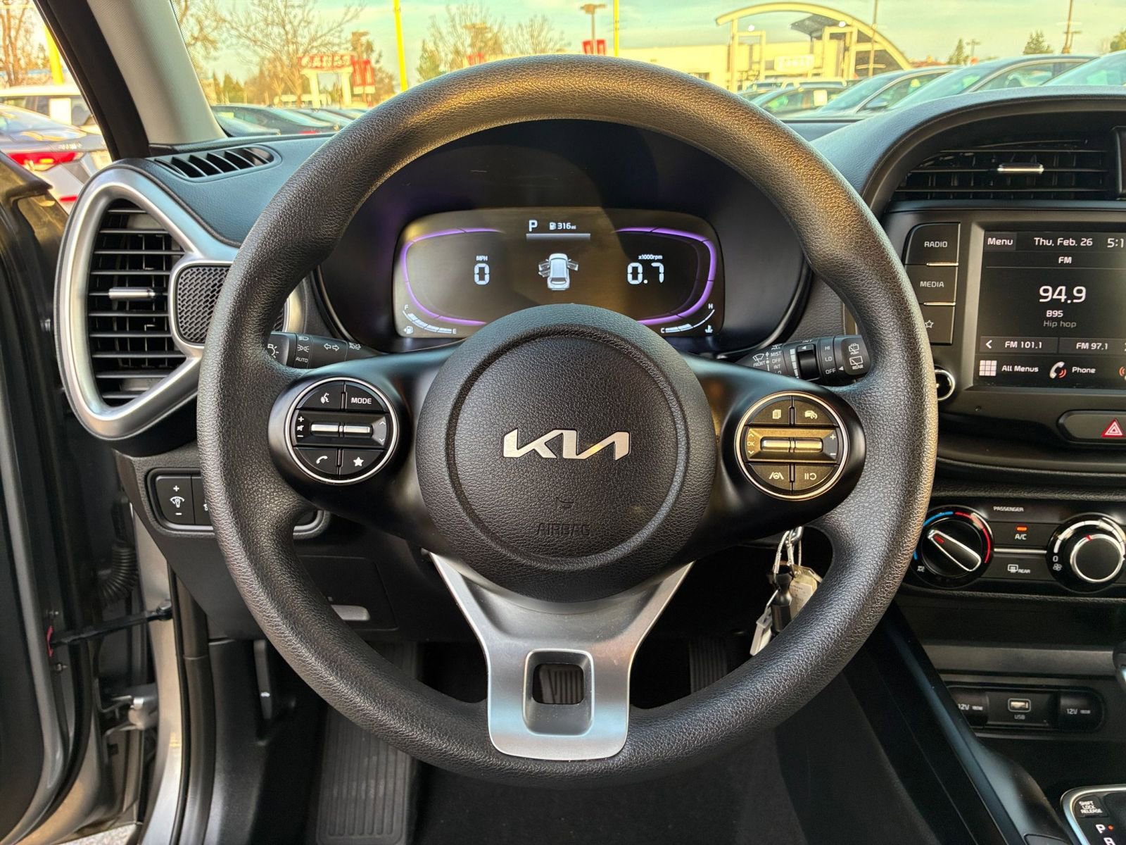 Thumbnail: 2025 Kia Soul - 25