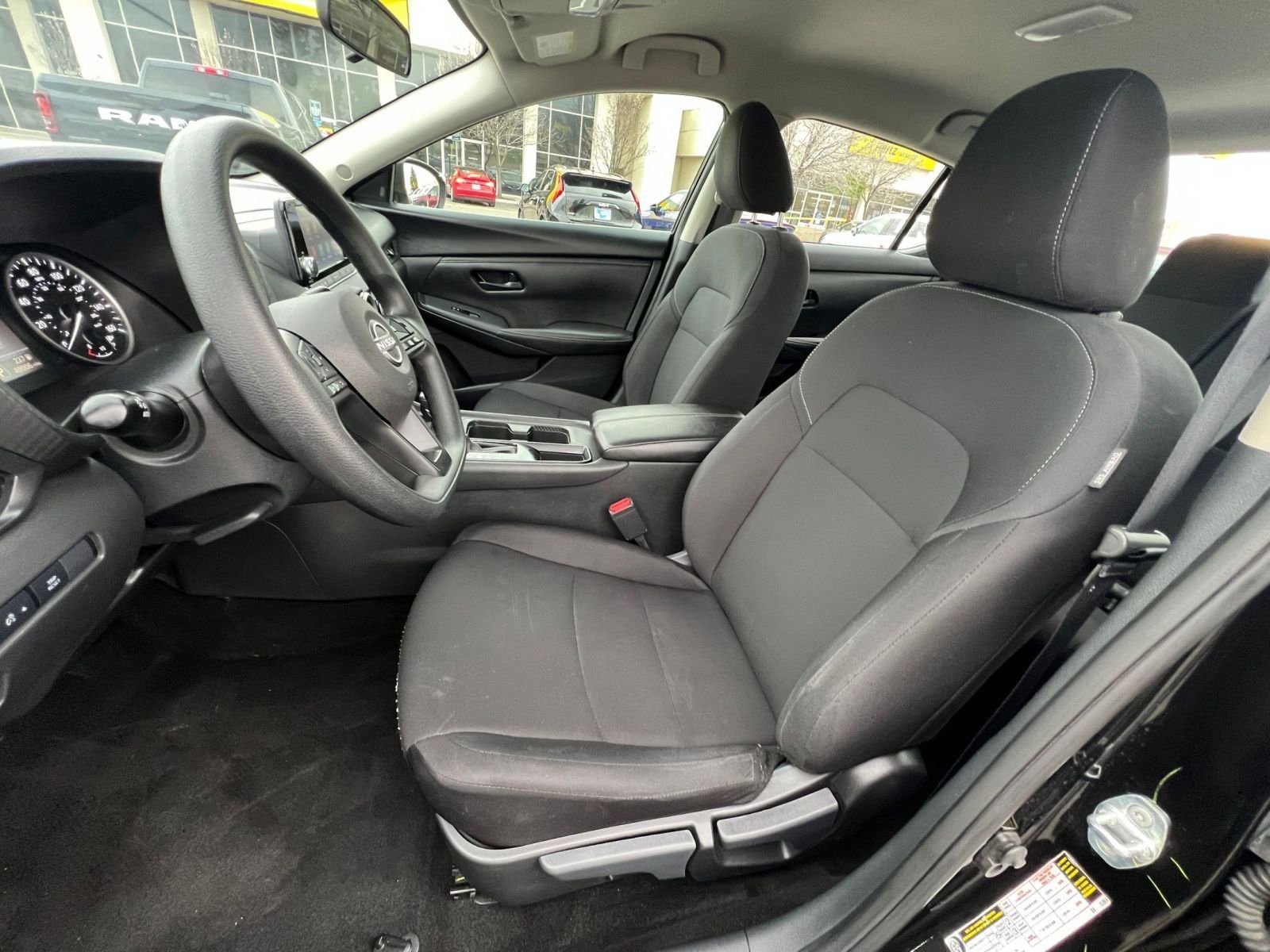 Thumbnail: 2024 Nissan Sentra - 32