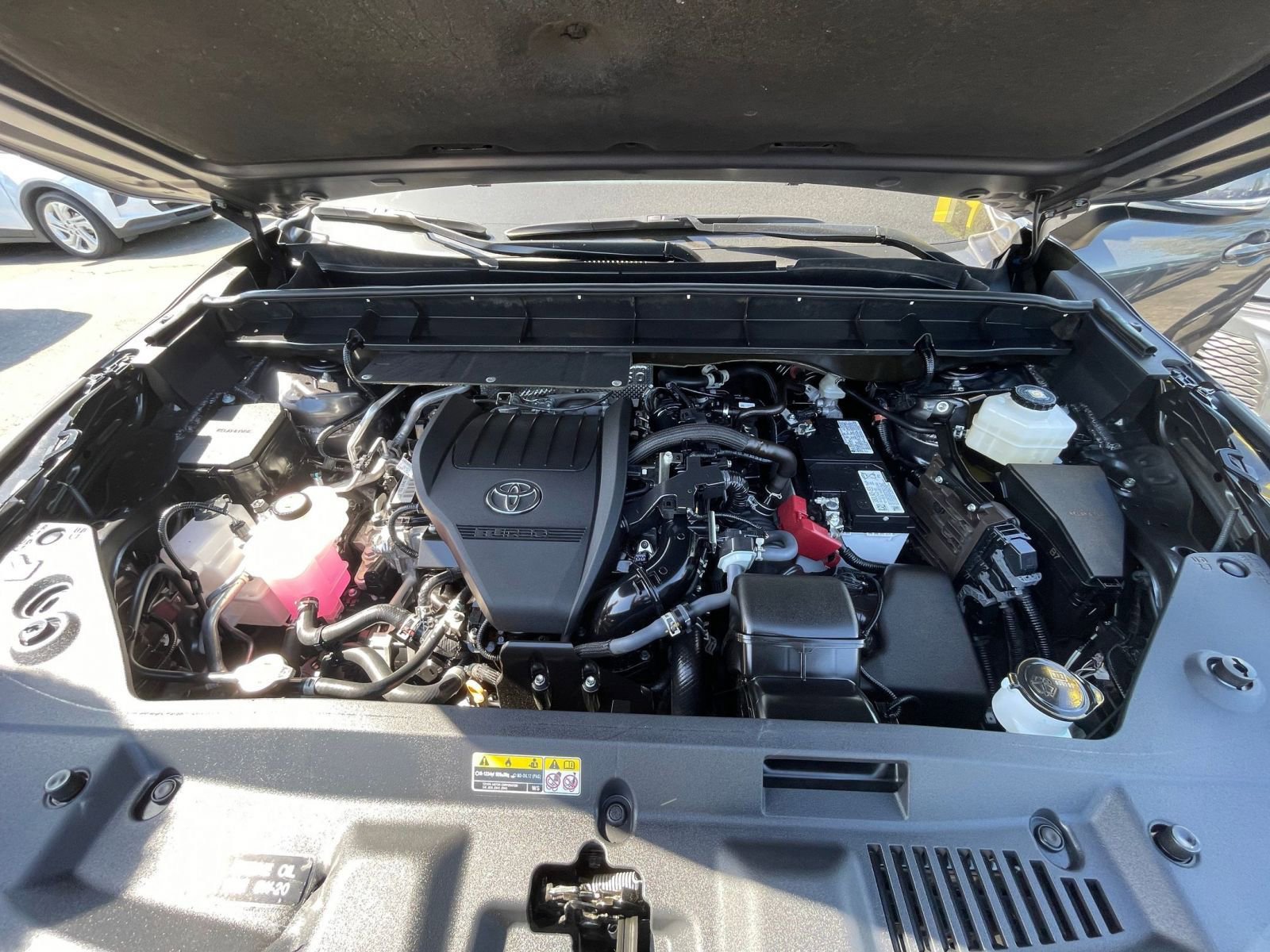 Thumbnail: 2025 Toyota Highlander - 34