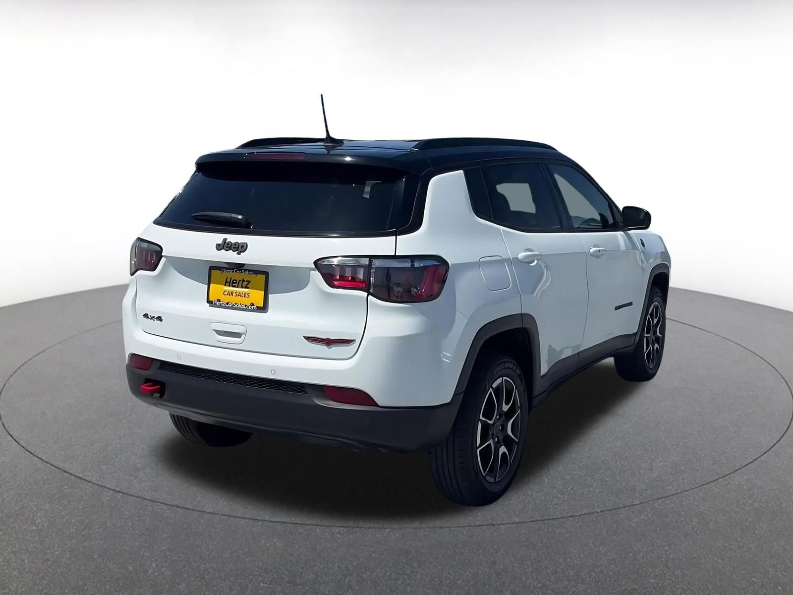 Thumbnail: 2025 Jeep Compass - 14