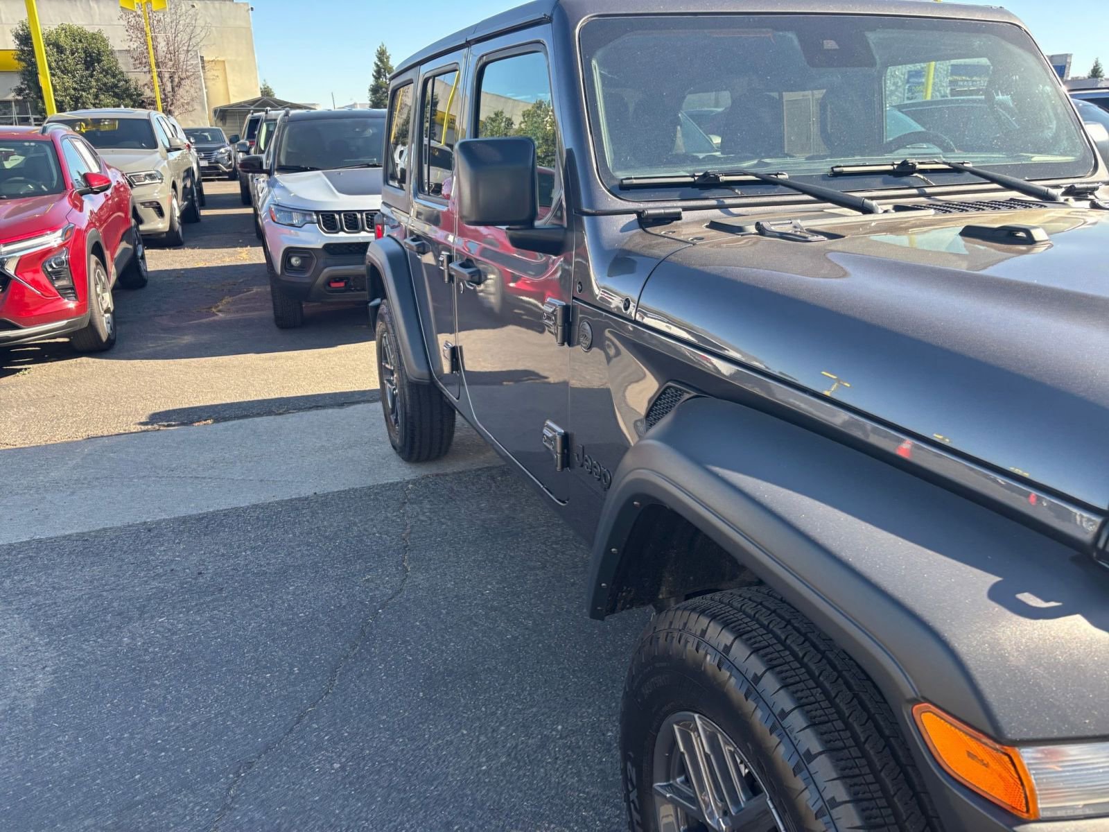 Thumbnail: 2025 Jeep Wrangler - 15
