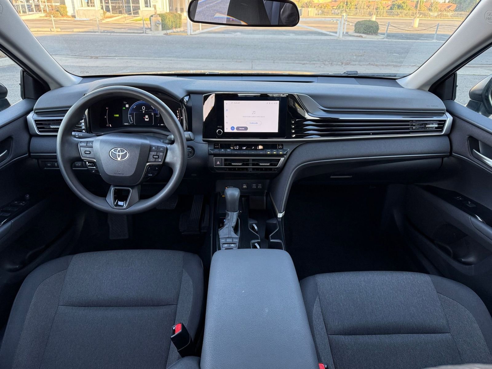 Thumbnail: 2025 Toyota Camry - 33