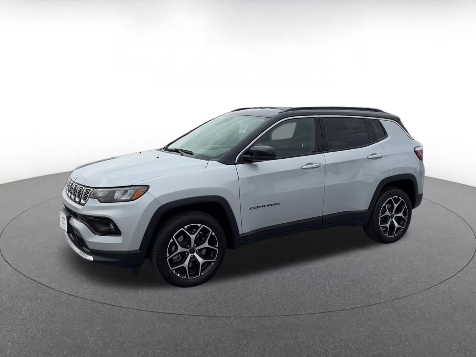 Thumbnail: 2025 Jeep Compass - 8