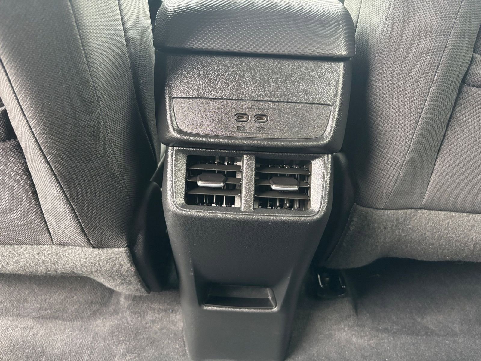 Thumbnail: 2025 Chevrolet Equinox - 23