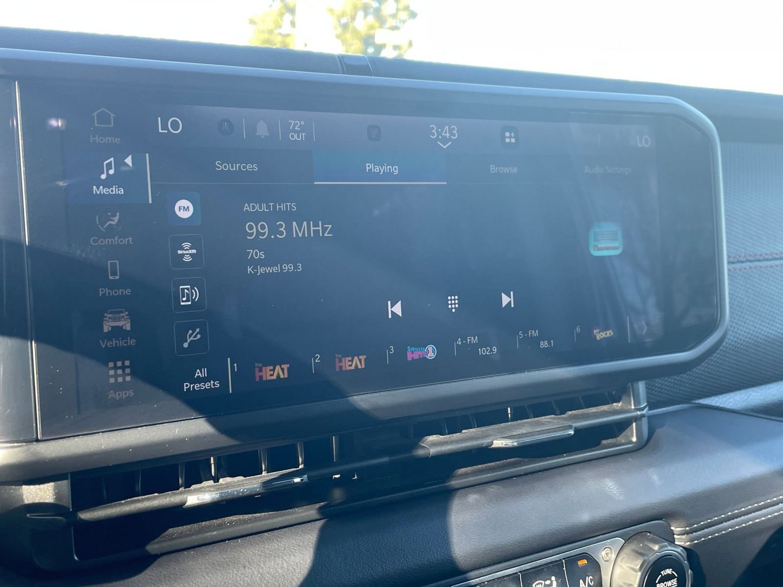 Thumbnail: 2025 Jeep Wrangler - 20