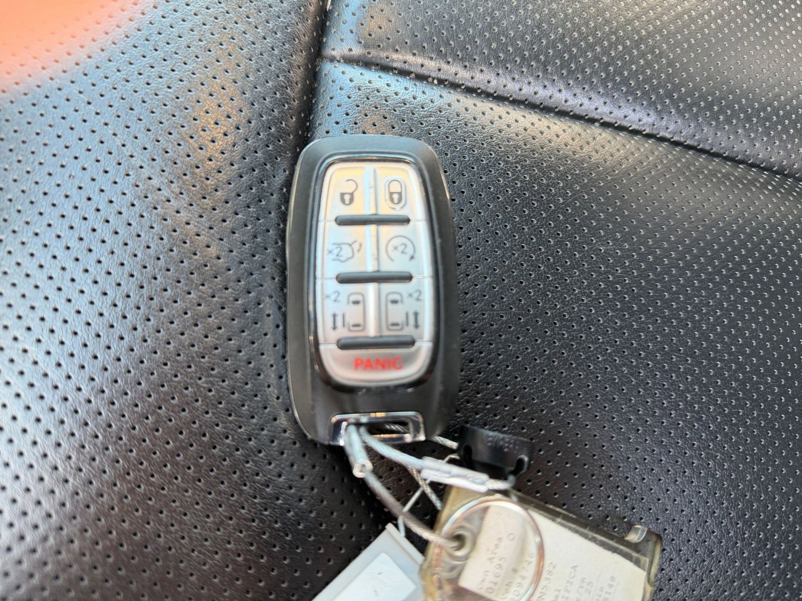 Thumbnail: 2025 Chrysler Pacifica - 28