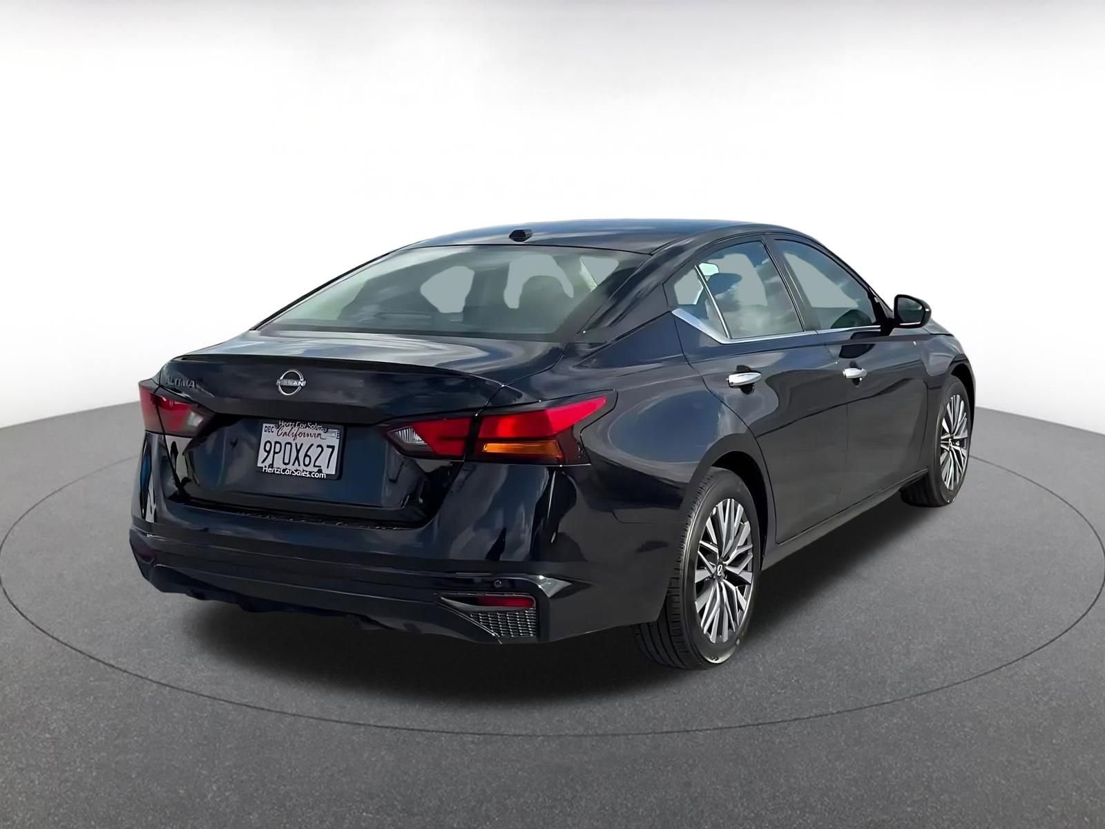 Thumbnail: 2025 Nissan Altima - 14