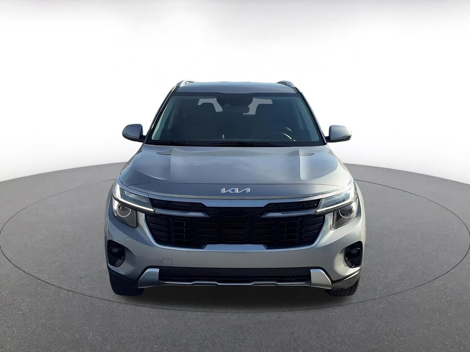 Thumbnail: 2025 Kia Seltos - 4