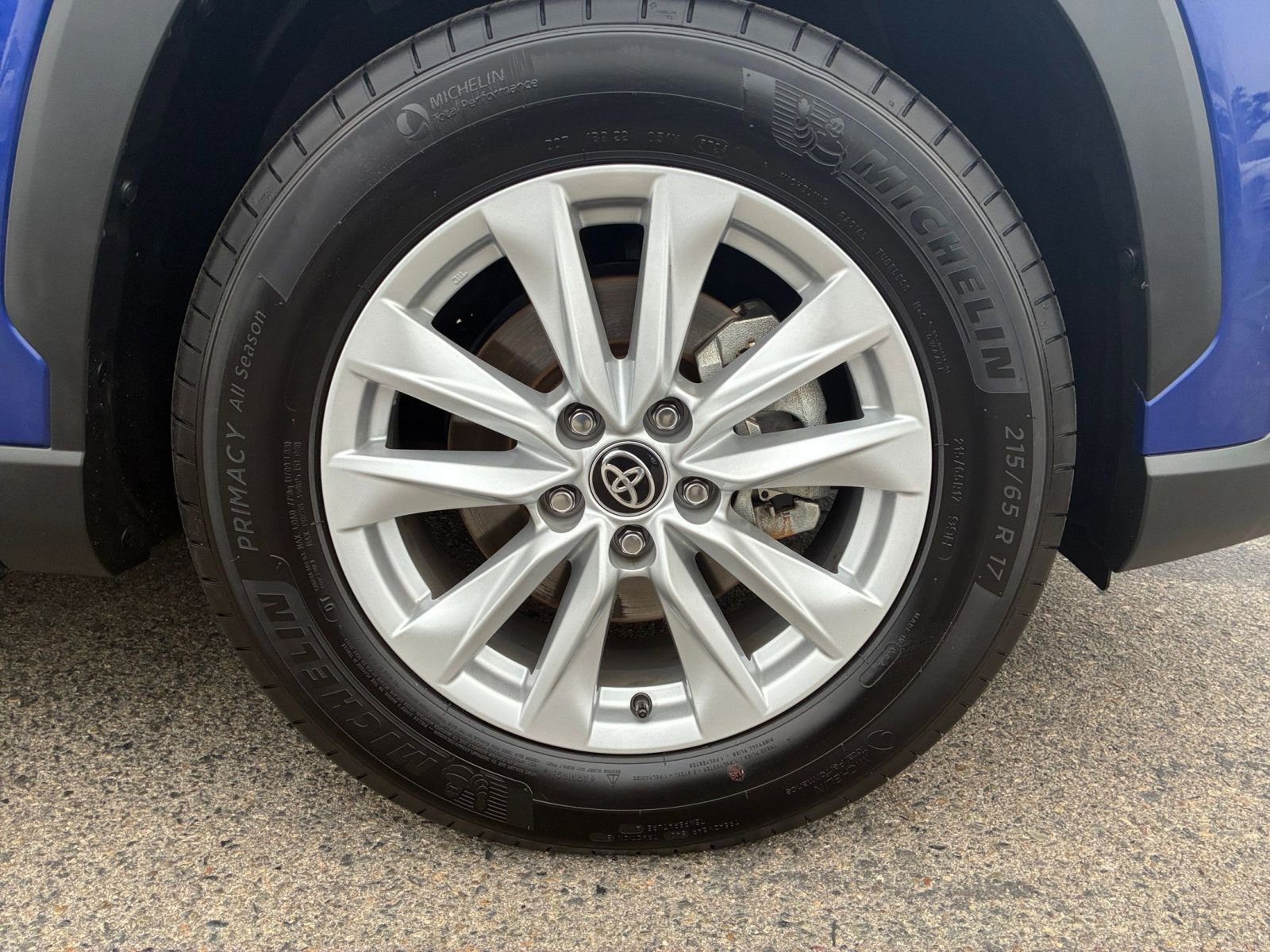 Thumbnail: 2025 Toyota Corolla Cross - 29