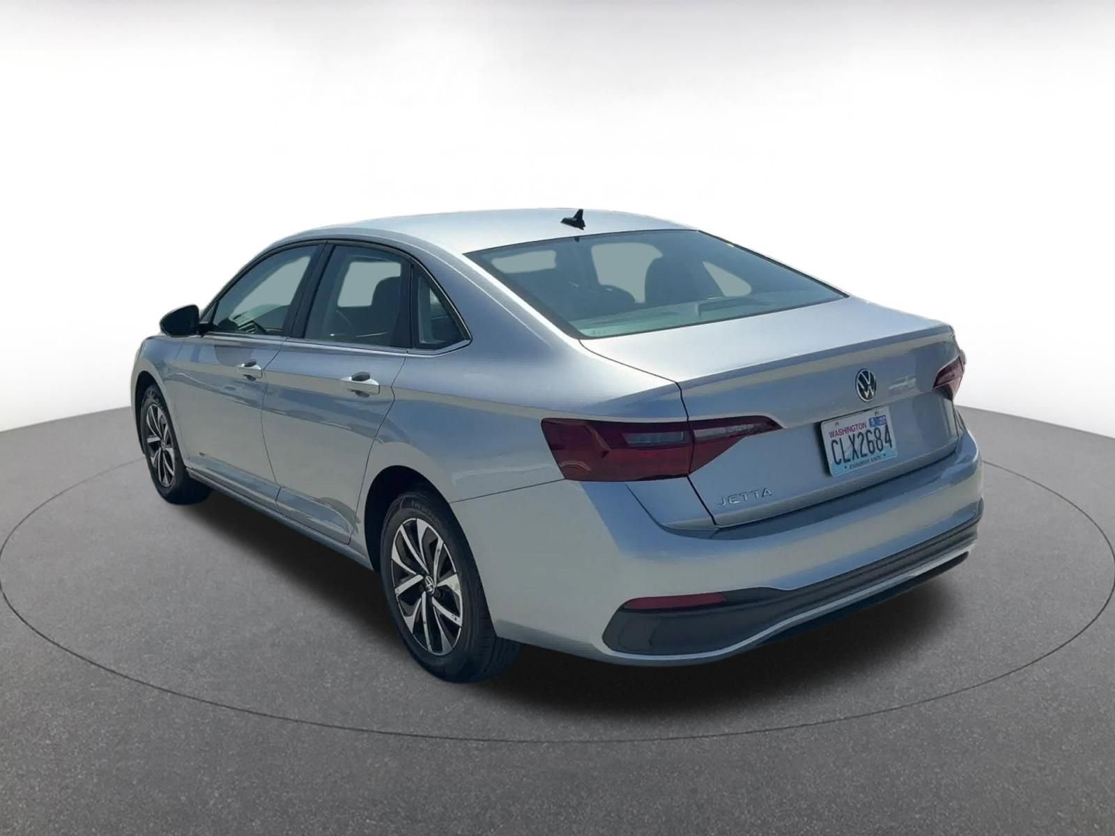 Thumbnail: 2024 Volkswagen Jetta - 11