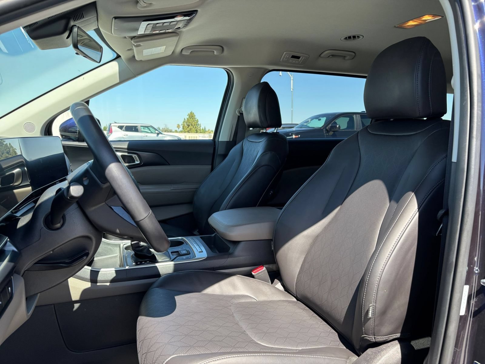 Thumbnail: 2026 Kia Carnival - 29
