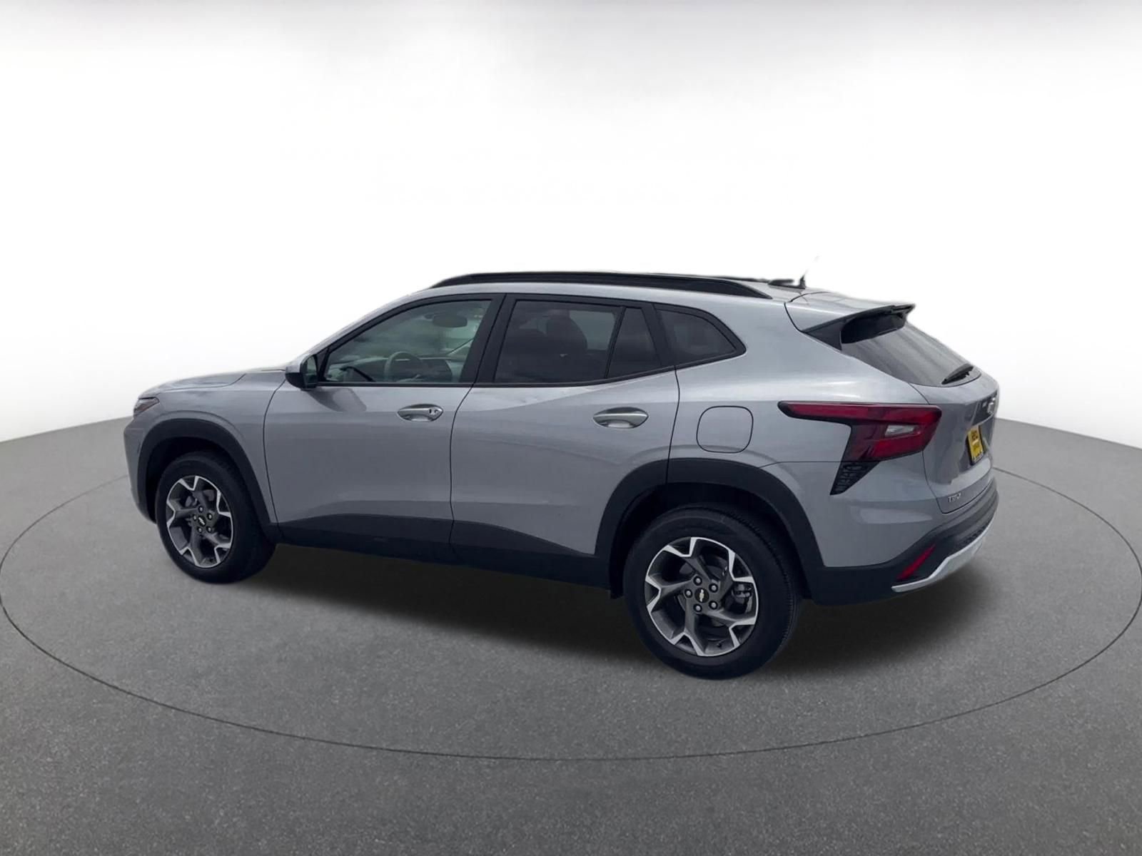 Thumbnail: 2025 Chevrolet Trax - 10