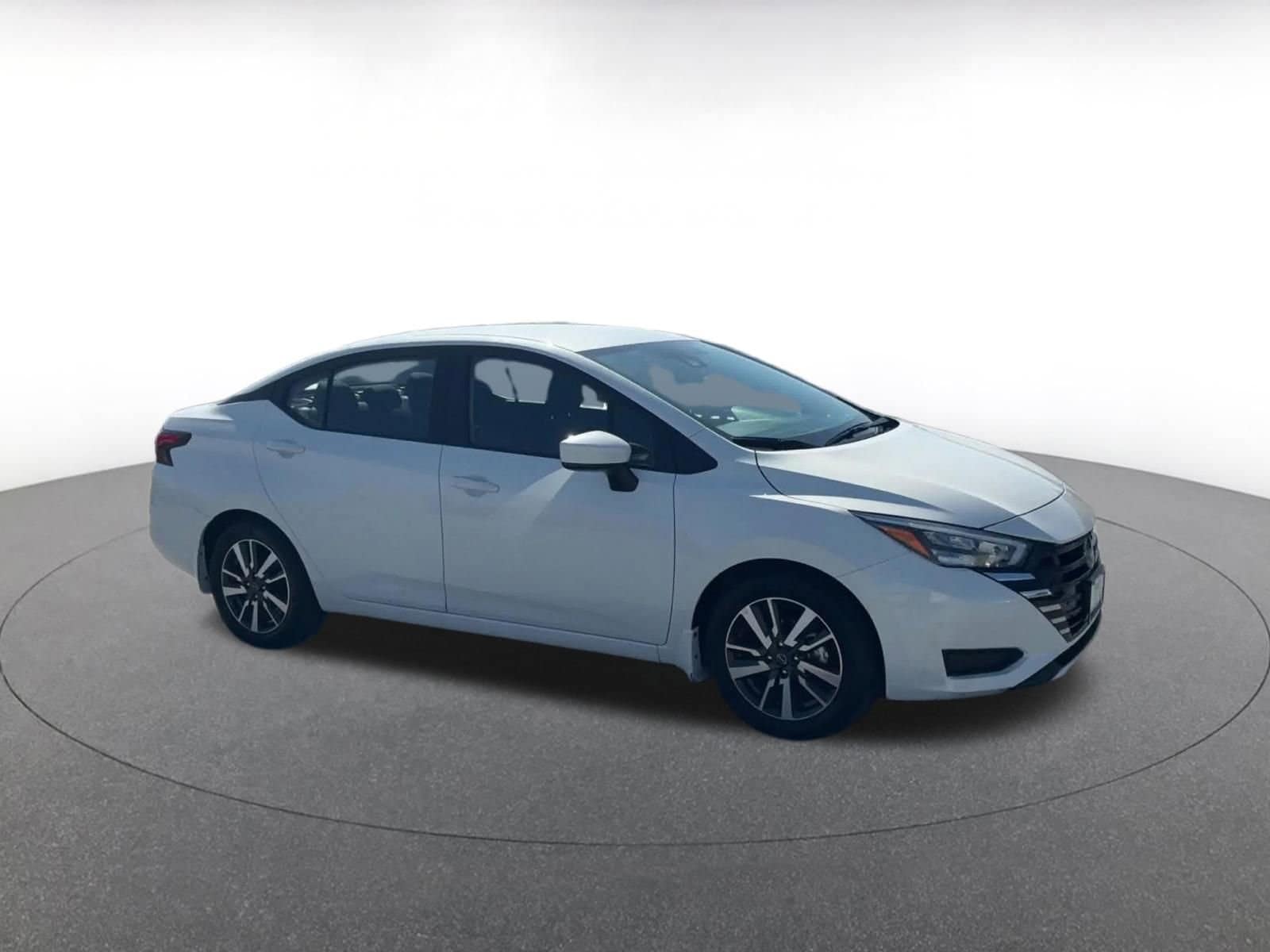Thumbnail: 2025 Nissan Versa - 2