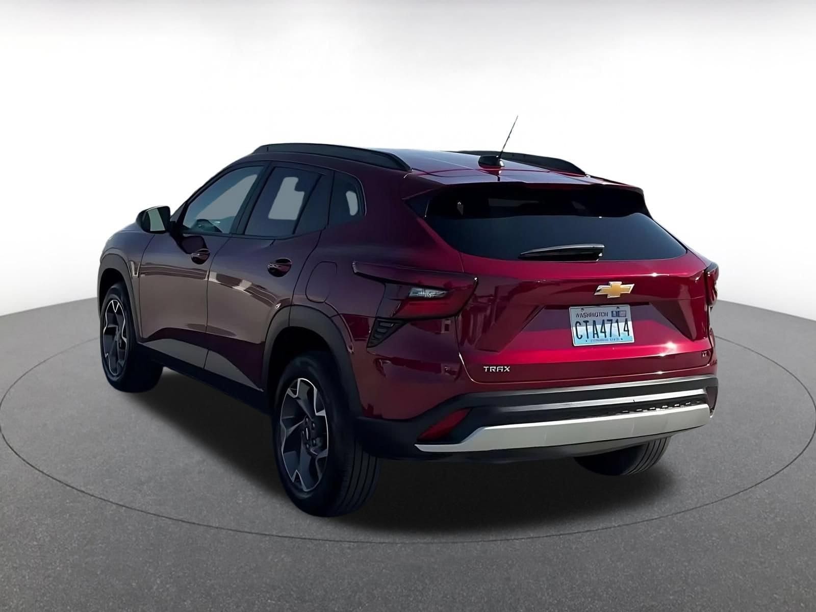 Thumbnail: 2025 Chevrolet Trax - 9
