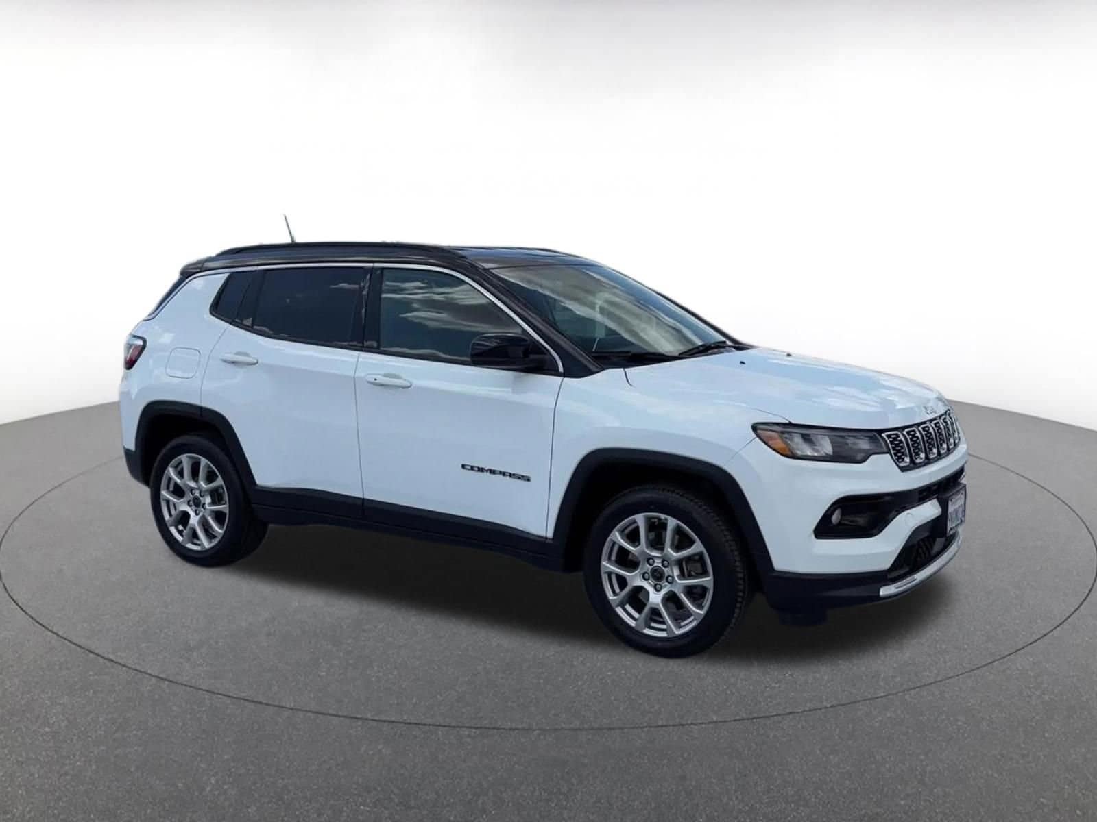 Thumbnail: 2025 Jeep Compass - 2