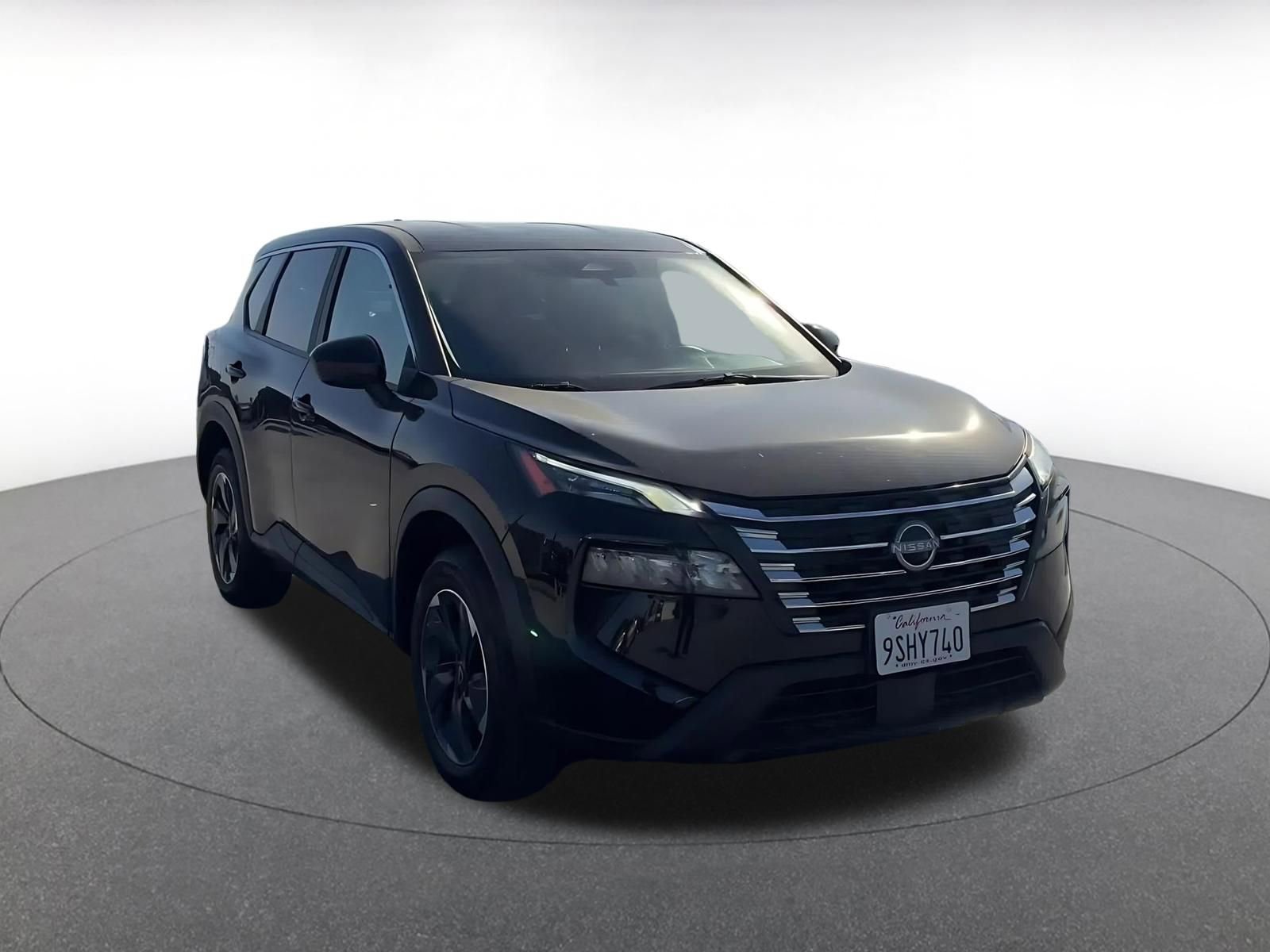 Thumbnail: 2025 Nissan Rogue - 3
