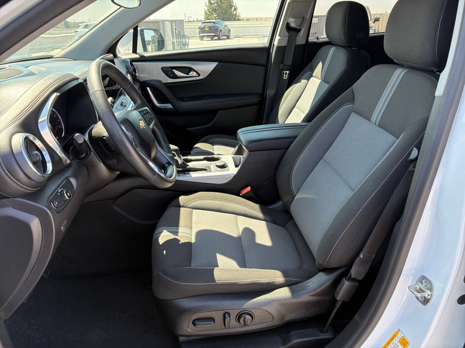 Thumbnail: 2026 Chevrolet Blazer - 26