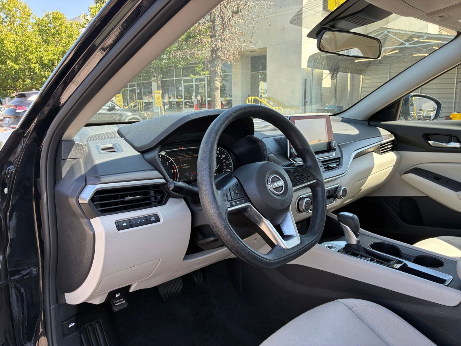 Thumbnail: 2025 Nissan Altima - 34