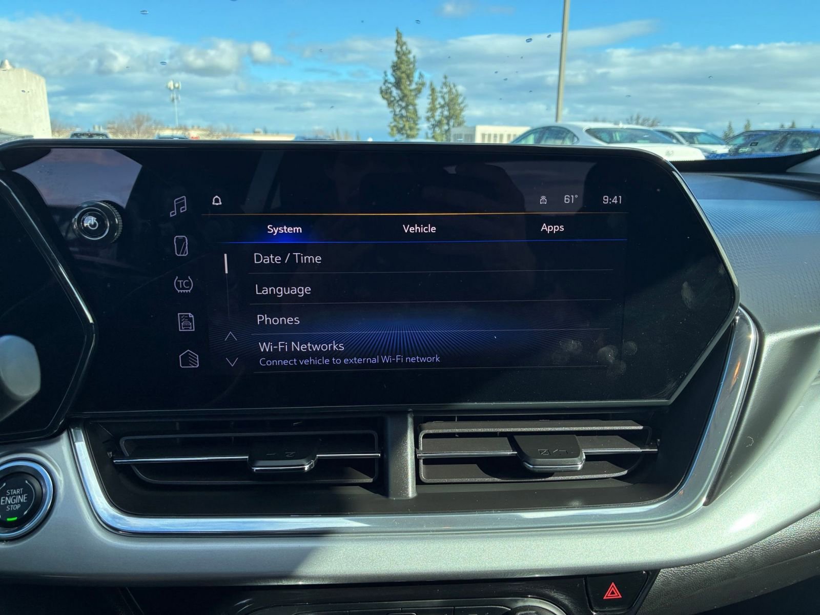 Thumbnail: 2025 Chevrolet Trax - 20