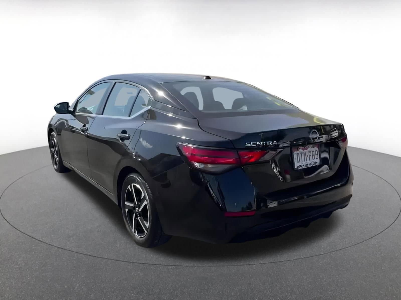 Thumbnail: 2024 Nissan Sentra - 11