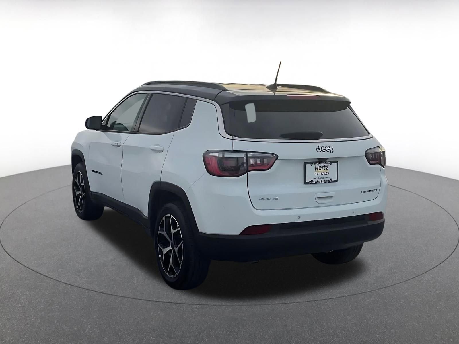 Thumbnail: 2025 Jeep Compass - 11