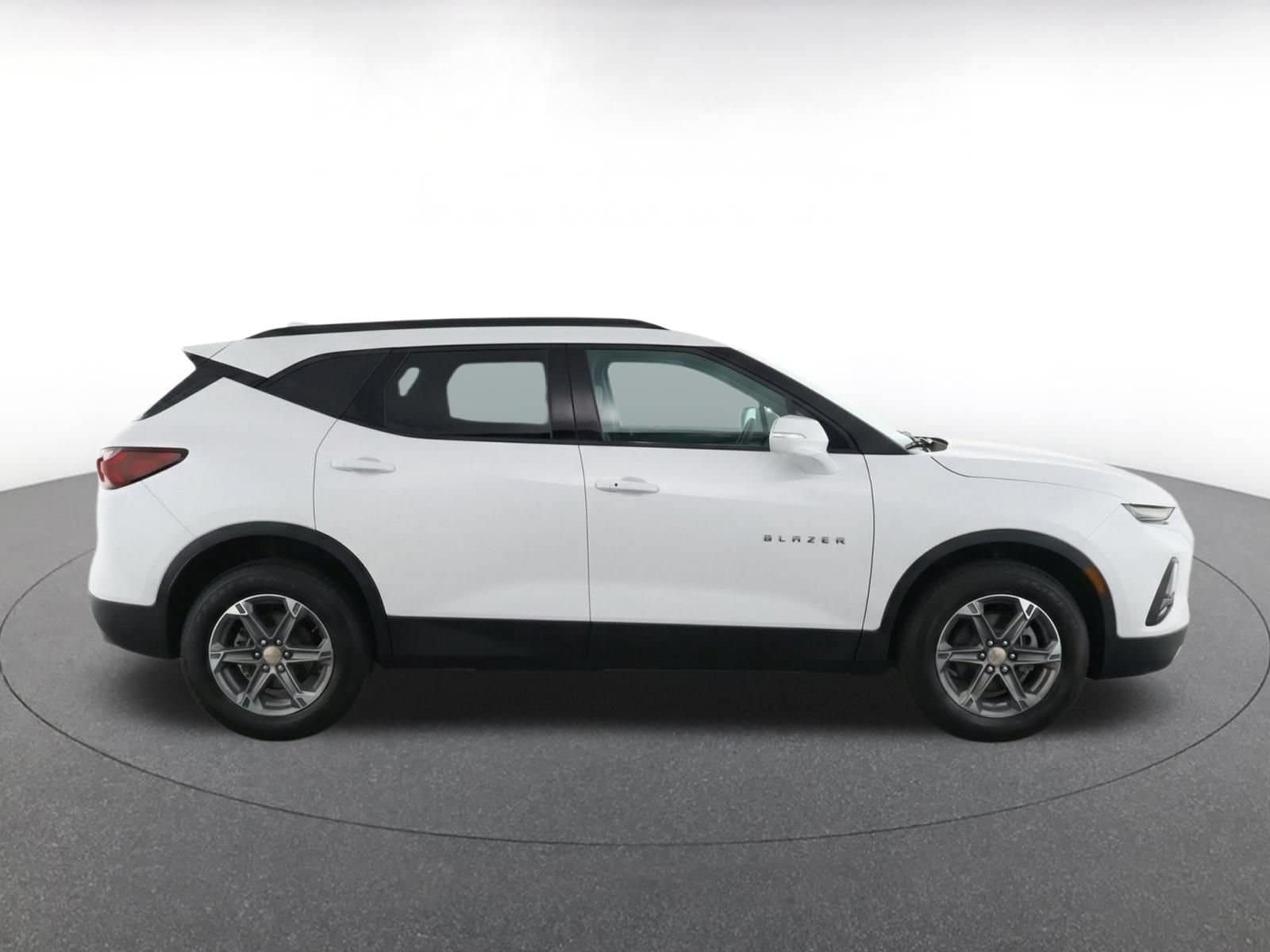Thumbnail: 2025 Chevrolet Blazer - 8