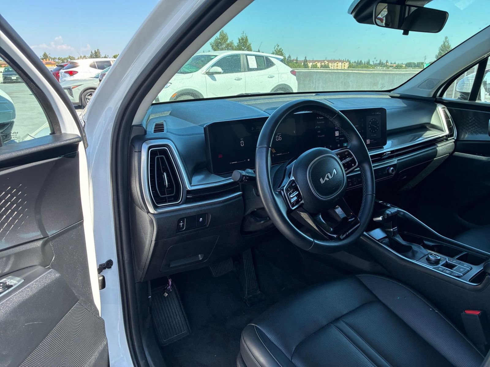 Thumbnail: 2024 Kia Sorento - 35