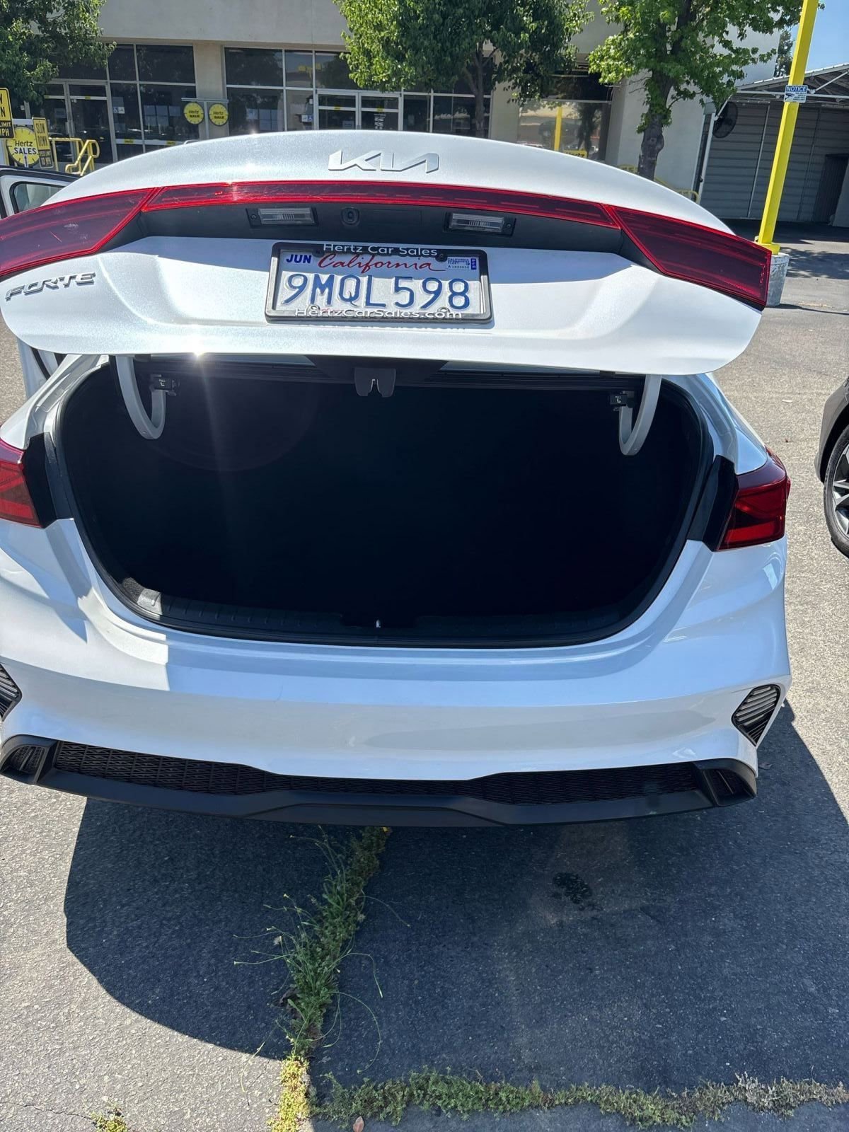 2024 Kia Forte LXS 25