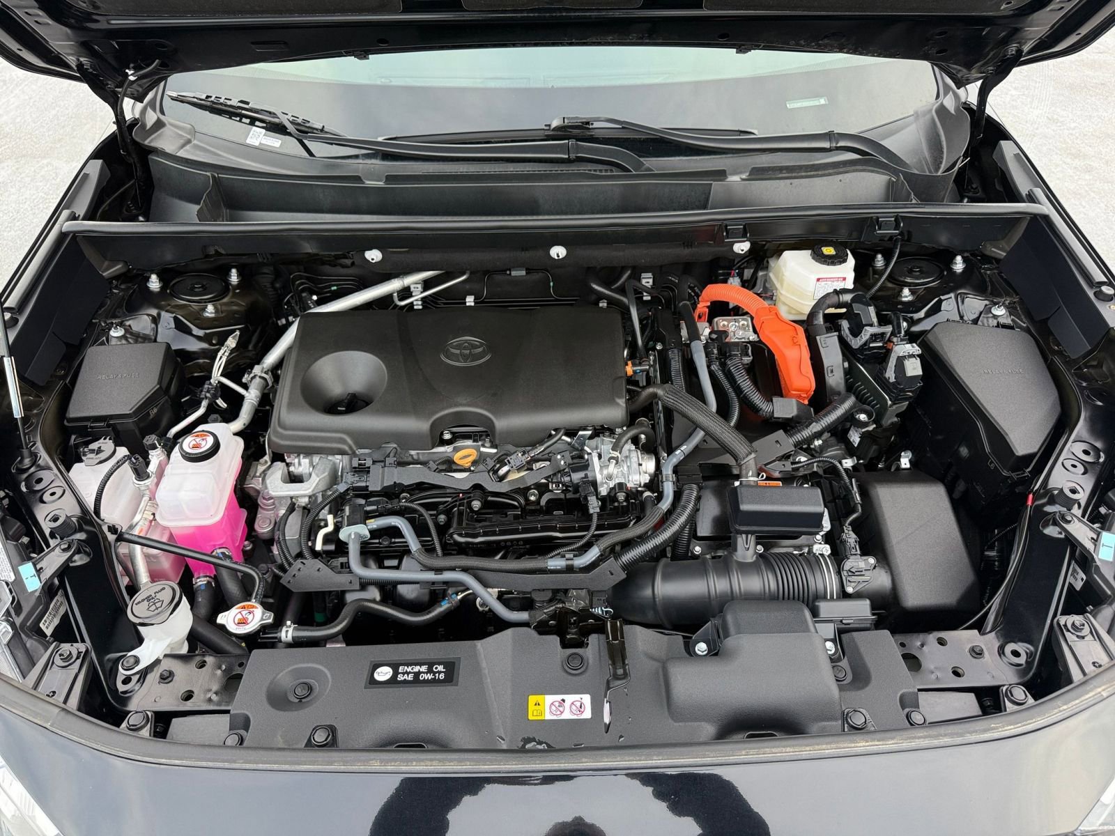 Thumbnail: 2025 Toyota RAV4 - 31