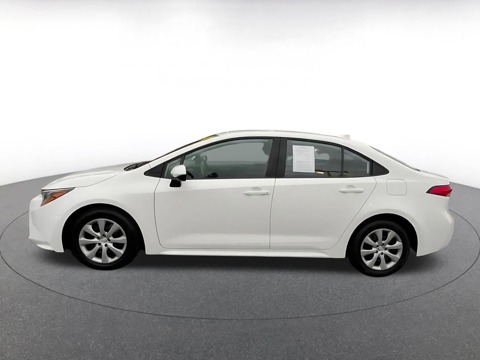 Thumbnail: 2025 Toyota Corolla - 9