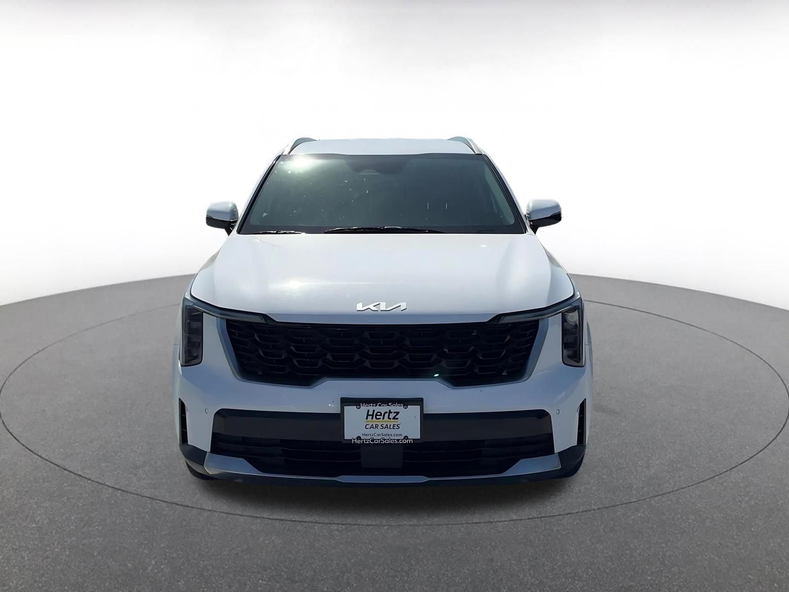 Thumbnail: 2024 Kia Sorento - 4
