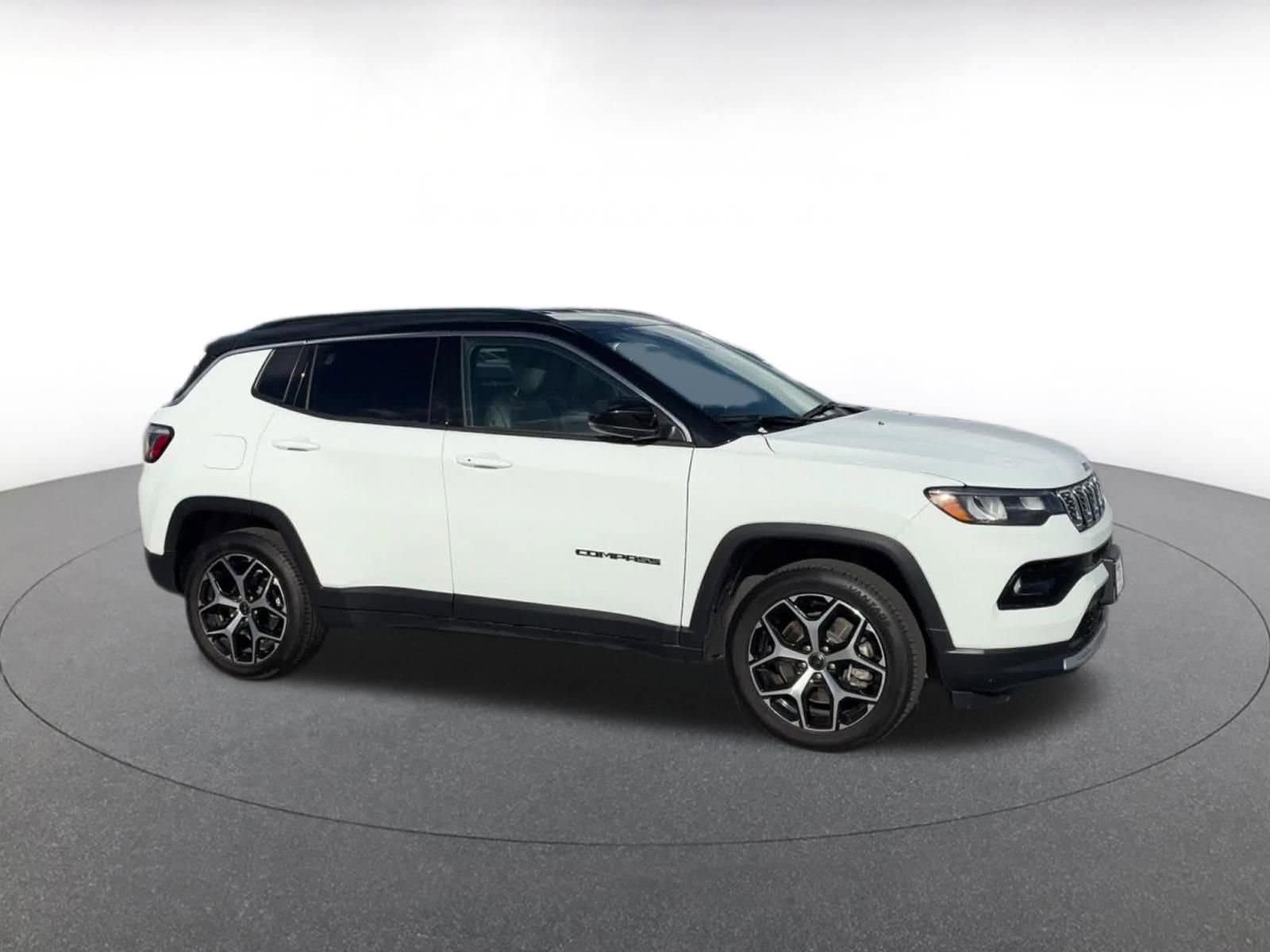 Thumbnail: 2025 Jeep Compass - 2