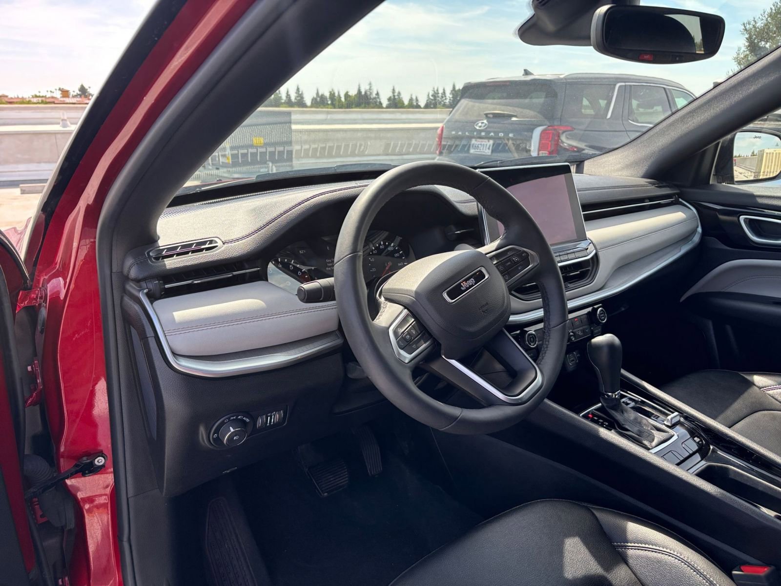 Thumbnail: 2025 Jeep Compass - 35